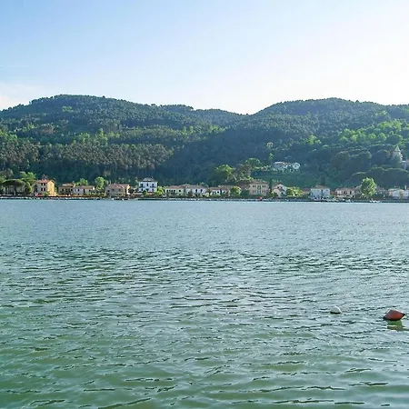 Lägenhet Stunning In With Wifi And 1 Bedrooms *
